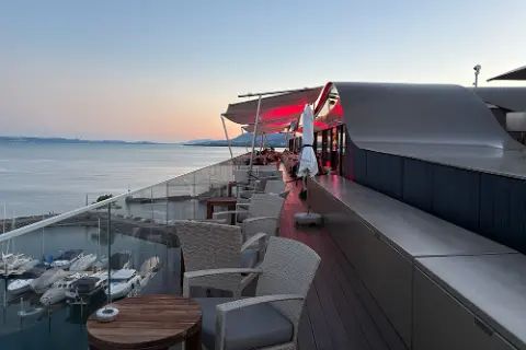 WAVES Rooftop